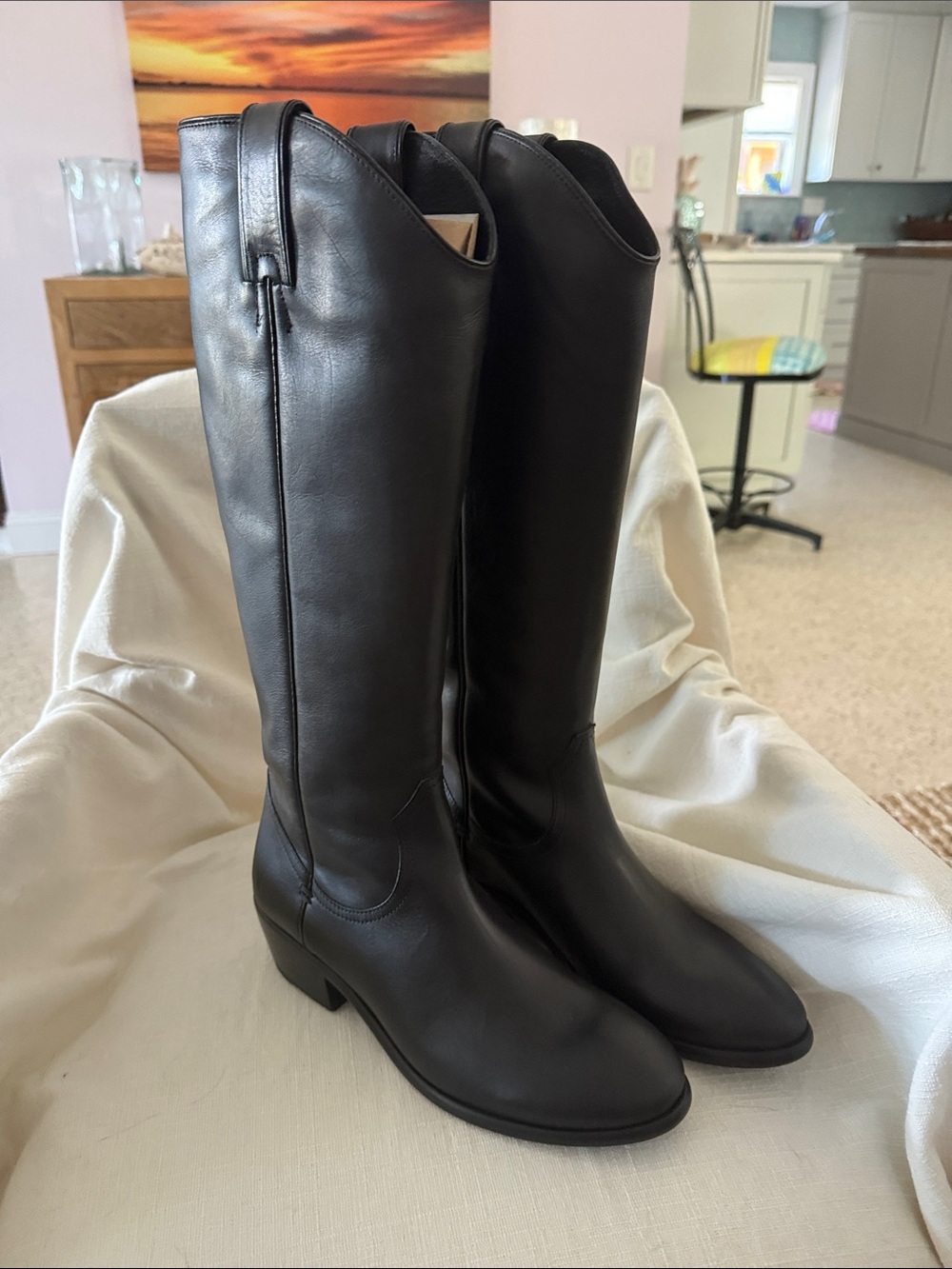 Frye Carson Pull on Black Leather Knee-High Riding Boots